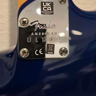 Fender American Ultra Stratocaster HSS Plus Top 2021 - Denim Burst image 6