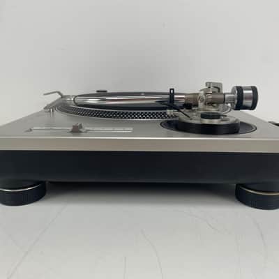 Technics SL-1200MK2 Turntable - Without Dustcover - With Ortofon Concorde image 5