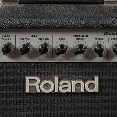 Roland 405 Guitar Amp Black image 2
