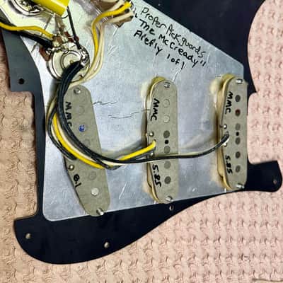 Stratocaster Relic w/ McCready Loaded Pickguard Strat Firefly FFST SRV/Rory Gallagher image 3