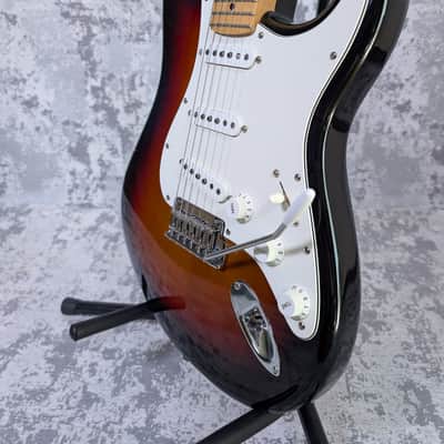 Fender American Standard Stratocaster 2012 - 3-Color Sunburst image 4
