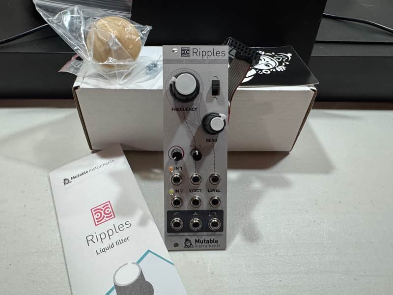 Mutable instruments Ripples | ModularGrid Eurorack Marketplace