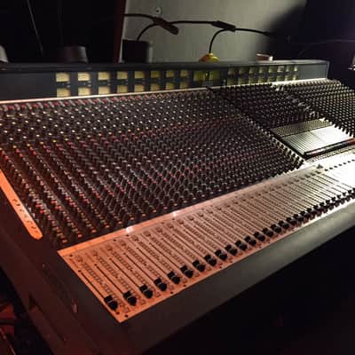 Soundcraft Series Five Pro Touring Monitor Console 44in 24out 2004 image 1