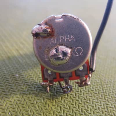 1940s Silvertone Lap Steel Pots and Tone Capacitor image 7