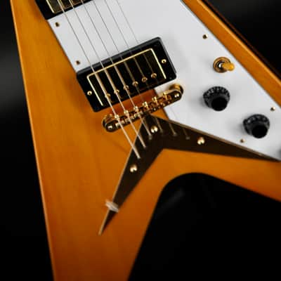 Epiphone '58 Korina Flying V 2023 - Aged Natural (White Pickguard) image 6
