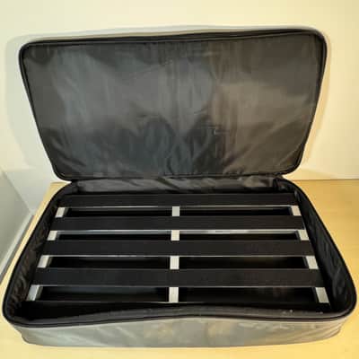 Pedaltrain Classic PRO - Limited Edition - Silver w/ Silver Bag image 10