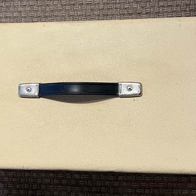 Fender Bassman 2 x 12 cabinet  1964 - Blonde image 2