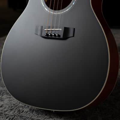Ezra Tenor Guitar-Black Top image 2