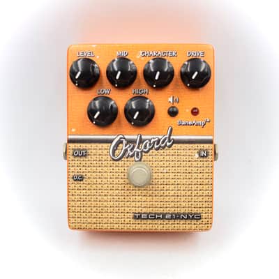 Tech 21 SansAmp Oxford With Original Case Made in U.S.A. Distortion Effect Pedal 716610 image 2