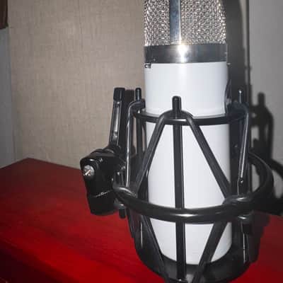 Mojave MA-301fet Large Diaphragm Multipattern Condenser Microphone 2020 - Vintage Gray image 6