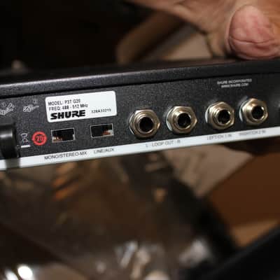 Shure P3TR112GR-G20 PSM-300 Wireless In-Ear Monitoring Set With Earphones image 8