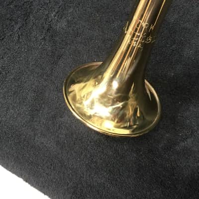 York Artist model trumpet 1955-56 - Brass Lacquer image 15