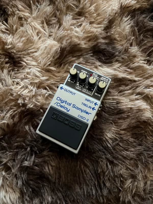 Boss DSD-2 Digital Delay Sampler Pedal | Reverb