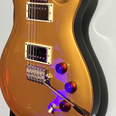 PRS SE DGT David Grissom Tremolo Signature 2023 - Present - Gold Top image 5
