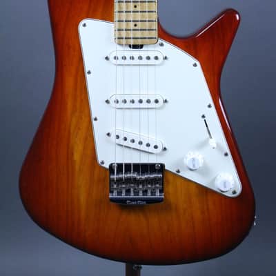 2015 Music Man Albert Lee Honeyburst image 3