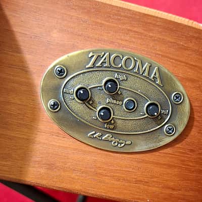 Tacoma Thunderchief  CB100 Fretless. W/case (***second hand***) image 6