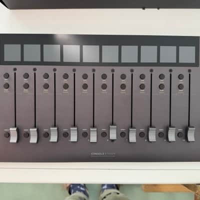 Softube Console 1 MKIII DAW Controller image 3