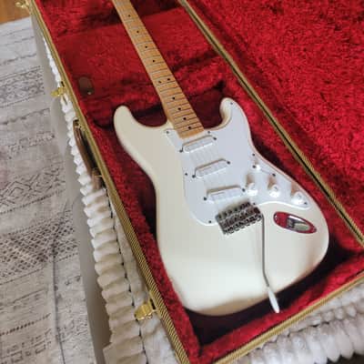 Fender Jimmie vaughan stratocaster 2005 - antique white image 2