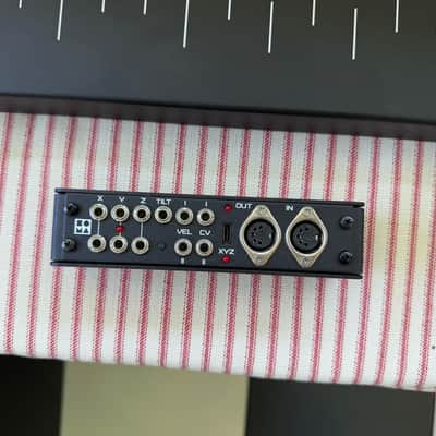 Soma Laboratory Flux Digital Performance Synthesizer with Breakout Box - Black image 3