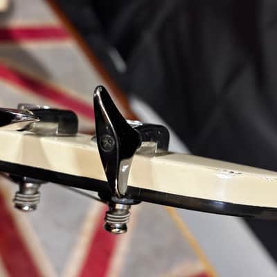 Kramer Forum 3 Electric Bass Guitar image 16