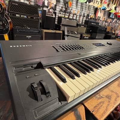 Kurzweil K2500XS 88-key Stage Piano Synth image 4