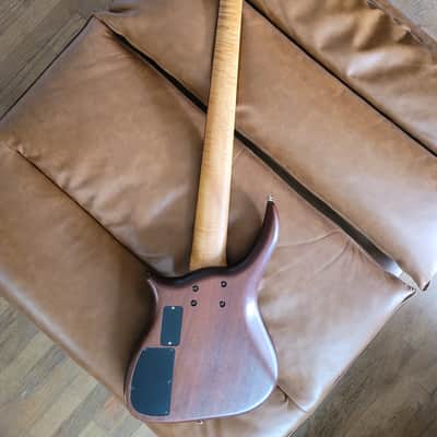 Rare U.S. Masters EP5J 5-String Bass – Natural Walnut Brown – USA Made – Active EQ – Figured Maple Neck – Gold Hardware image 19
