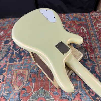 Yamaha MBIII Motion Bass Super Edition Medium Scale - 1998 image 19