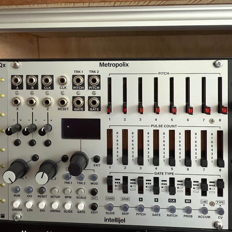 Intellijel Metropolix Performance Sequencer Eurorack Synth Module