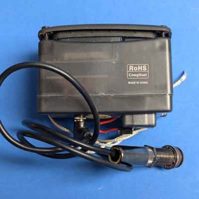 LR Baggs Stage Pro Element Pickup, Preamp, EQ with Tuner Bild 2
