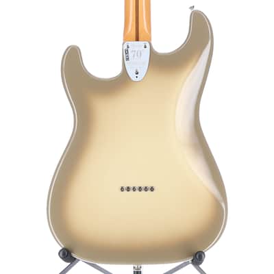 Fender 70th Anniversary Antigua Stratocaster, Rosewood Fingerboard, Antigua (RC2)(42201) (42201) image 2