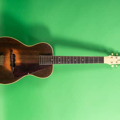 1933 Vivi-Tone Acoustic Guitar - Sunburst image 4