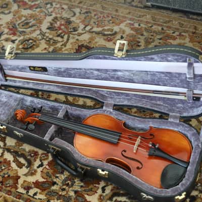 Vintage Full Sized Violin with Case and Bow 1970's image 2