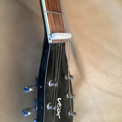 Vox Tornado 1967 - Sunburst image 16