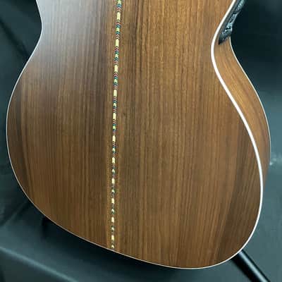 Martin JC-16RGTE Premium Jumbo Cutaway Acoustic-Electric Guitar Gloss Top Natural w/ OHSC image 13