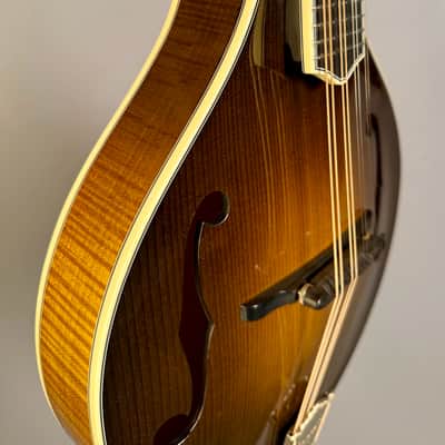 Bourgeois M5A Mandolin - Sunburst image 7