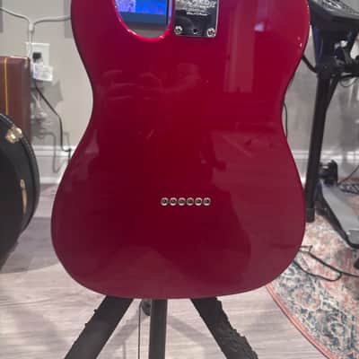Fender American Professional Telecaster with Maple Fretboard 2017 - 2019 - Candy Apple Red image 10