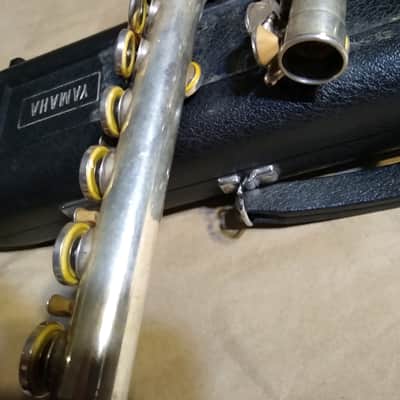 Yamaha YFL-225SII Flute, Japan, with case image 6