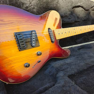 Charvel The Legend / Model 7 SS with Maple Fretboard 1986 - 1989 - Sunburst image 3