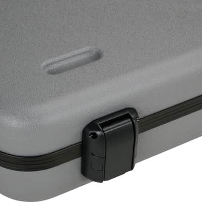 Fender Deluxe Molded Case Stratocaster / Telecaster Silver / Blue image 4