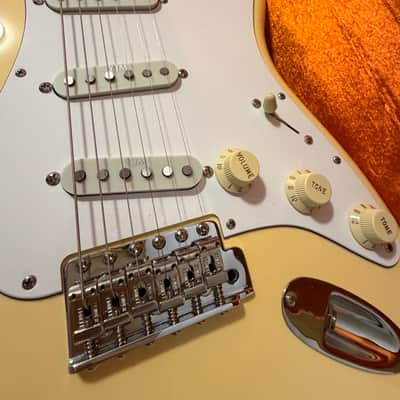 Fender Yngwie malmsteen 2025 2025 - White image 3