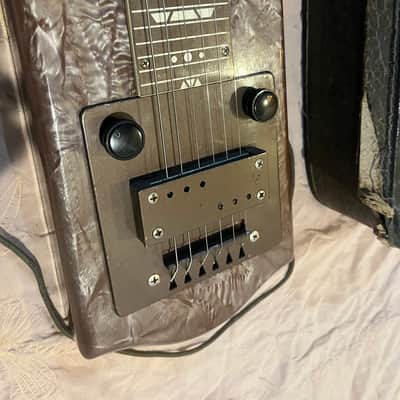National Supro Lap steel 1939 - Pearloid image 4