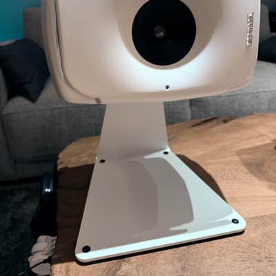 Genelec 8341A White + Genelec Sub 7360 image 4