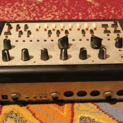 Clone tb303 V.1 2000 - Métal Plastique image 3