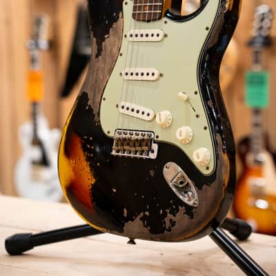 Fender Custom Shop Limited Edition '59 Stratocaster Super Heavy Relic Rosewood Fingerboard Aged Black Chocolate 3 Color Sunburst image 5