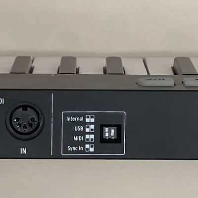 Arturia KeyStep 32-Key MIDI Controller 2019 - 2025 - Black image 3