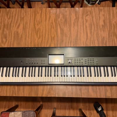 Korg KROME 88-Key Synthesizer Workstation 2010s - Black