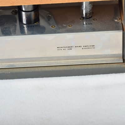 1958 Airline Model 3731 Combo Amplifier – Montgomery Ward Classic – Valco Era – Sounds Fantastic image 10