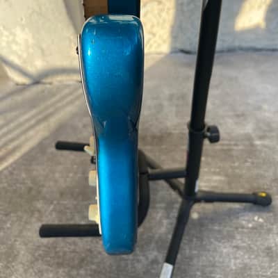 Fender Made in Japan Floyd Rose Stratocaster 1999 - Blue sparkle image 13