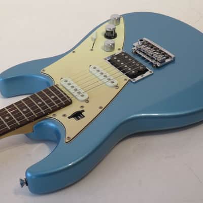 Line 6 James Tyler JTV-69 Variax Electric Guitar - Lake Placid Blue image 7