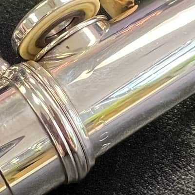Yamaha Japan YFL-581 open-hole Flute - B foot image 14